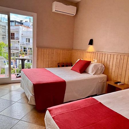 Hotel Piccadilly Sitges Luaran gambar